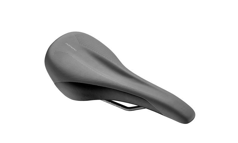 Sedlo Giant Romero