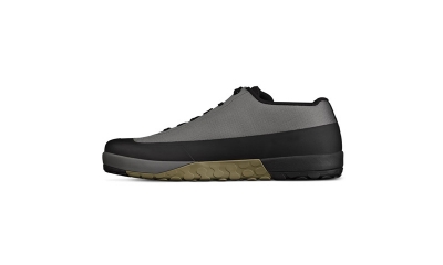 Tretry Fizik Gravita Versor Flat