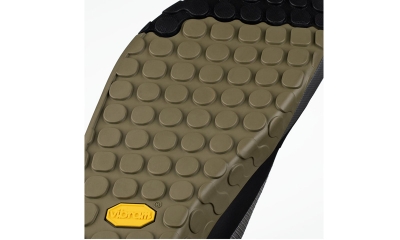Tretry Fizik Gravita Versor Flat