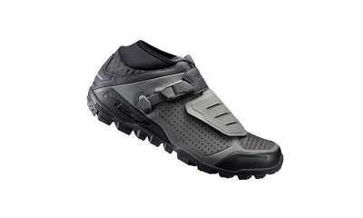 Tretry Shimano SH-ME700
