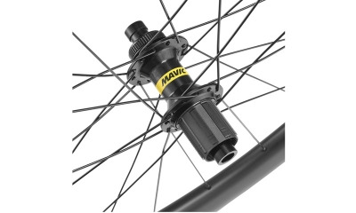 Zapletená kola Mavic Allroad S Carbon